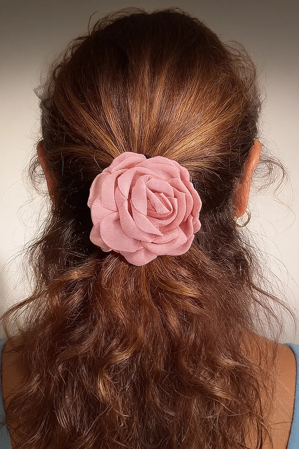 Pinza de pelo con flor rosa pastel