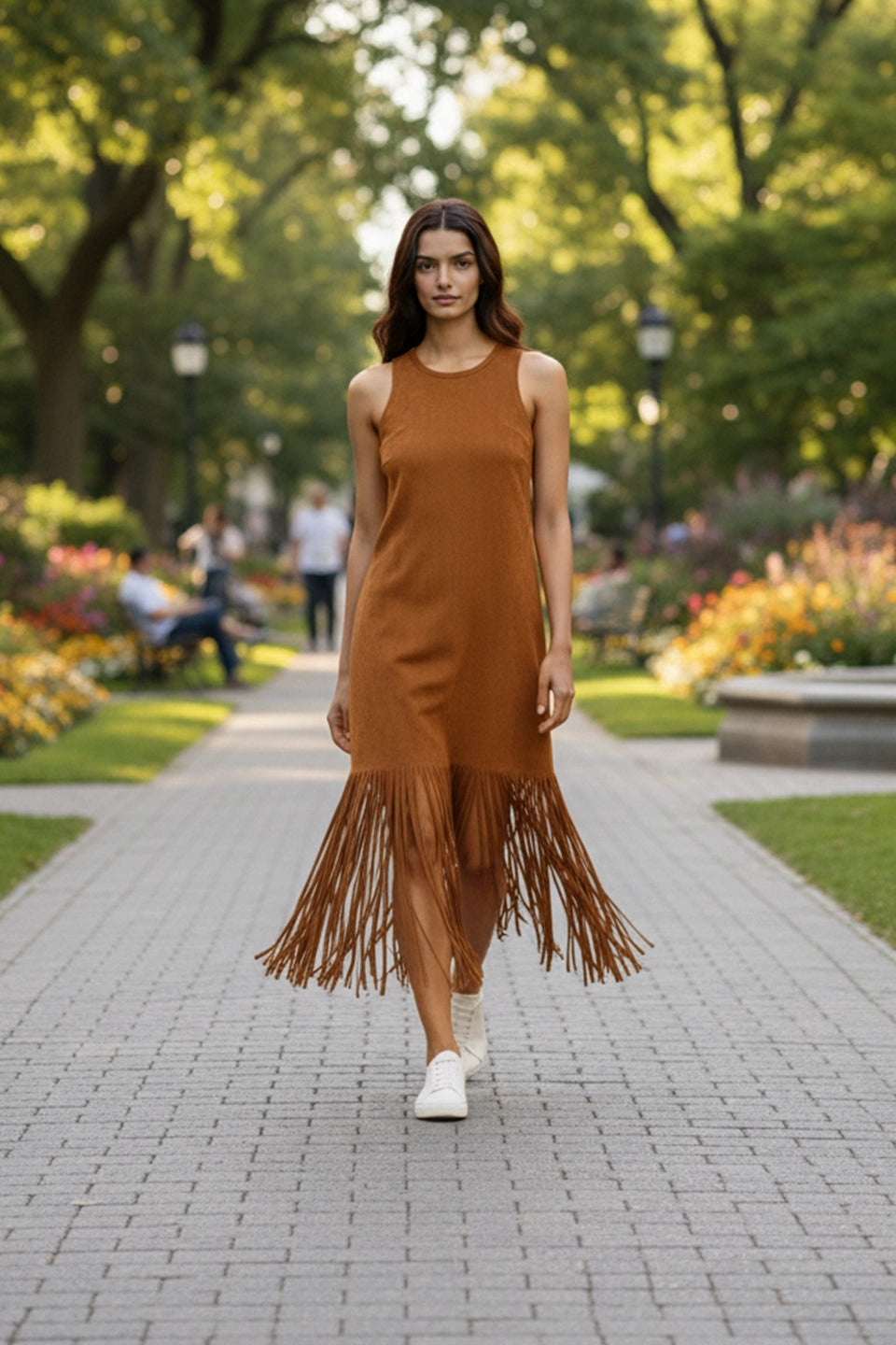 Vestido flecos camel