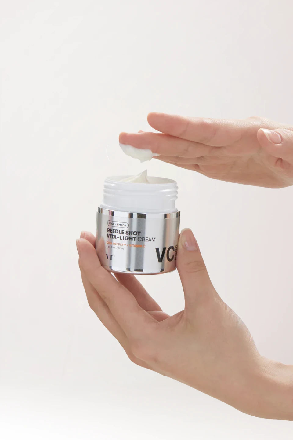 Crema Facial VT Reedle Shot Vita-Light Cream - 50ml