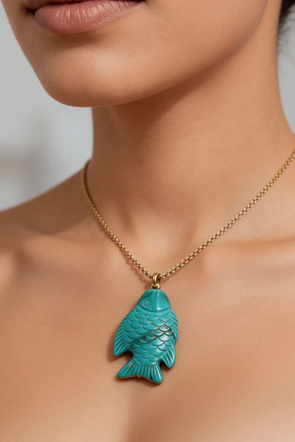 Colgante pescado turquesa