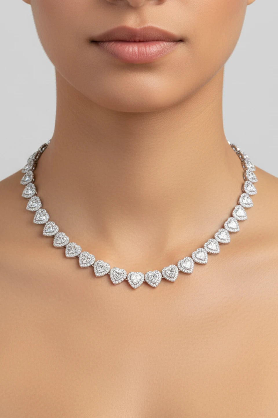 Gargantilla corazón Ariadna Grande en plata de ley 925