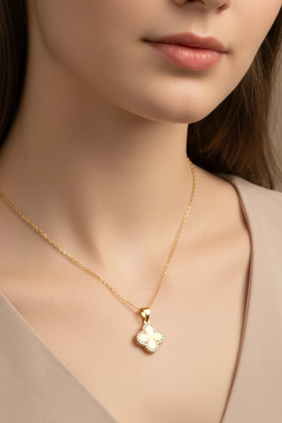 Gargantilla van cleef en plata de ley 925 con baño de oro