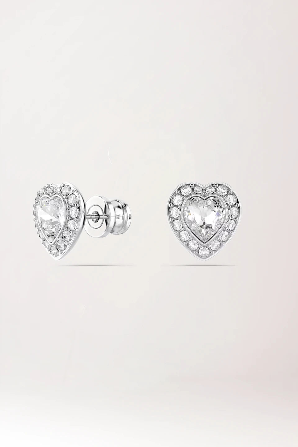 Pendientes de botón corazón Ariadna Grande en plata de ley 925